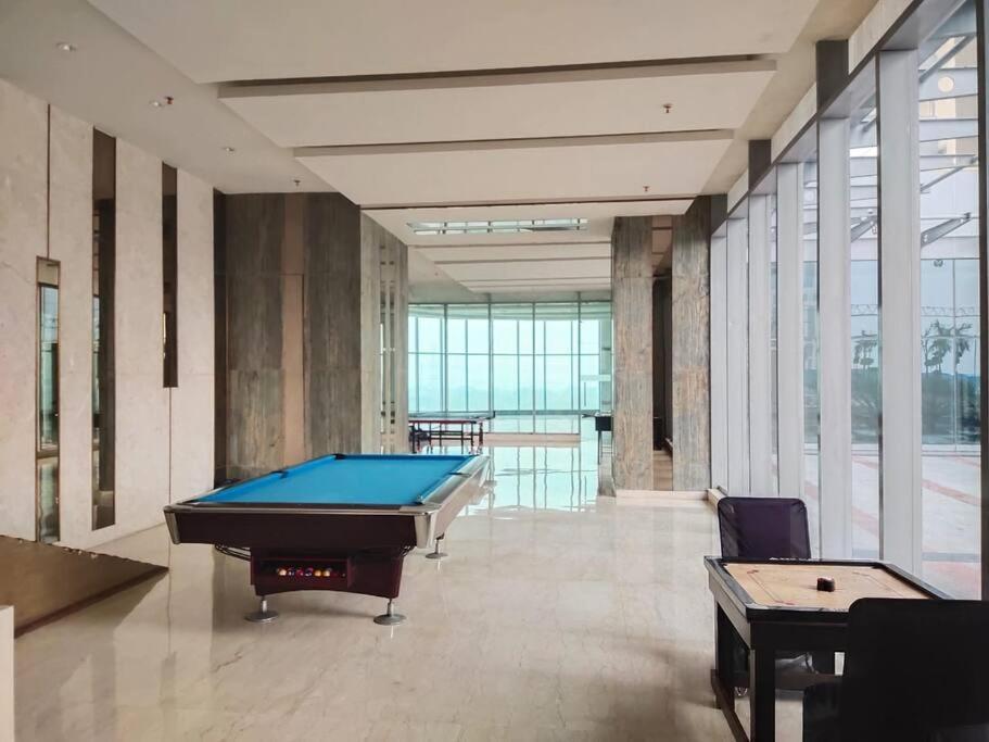 Countryside Luxury Suites - Supernova Noida Ню Делхи Екстериор снимка